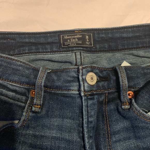 Dark denim skinnies - Picture 4 of 5